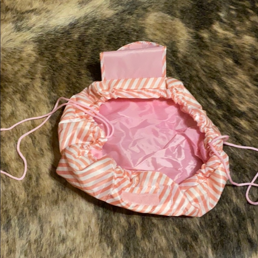Tie up make up bag